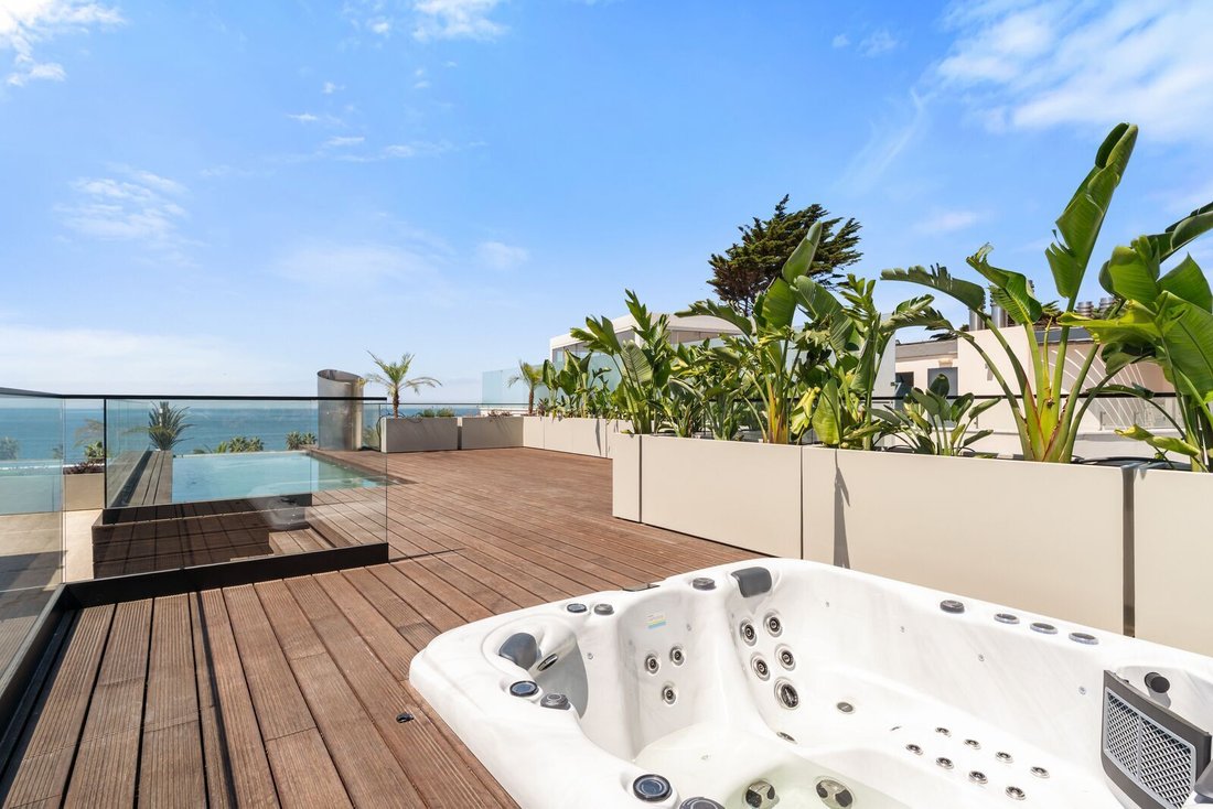 Apartment in Carcavelos e Parede, Lisbon, Portugal 3 - 16468576