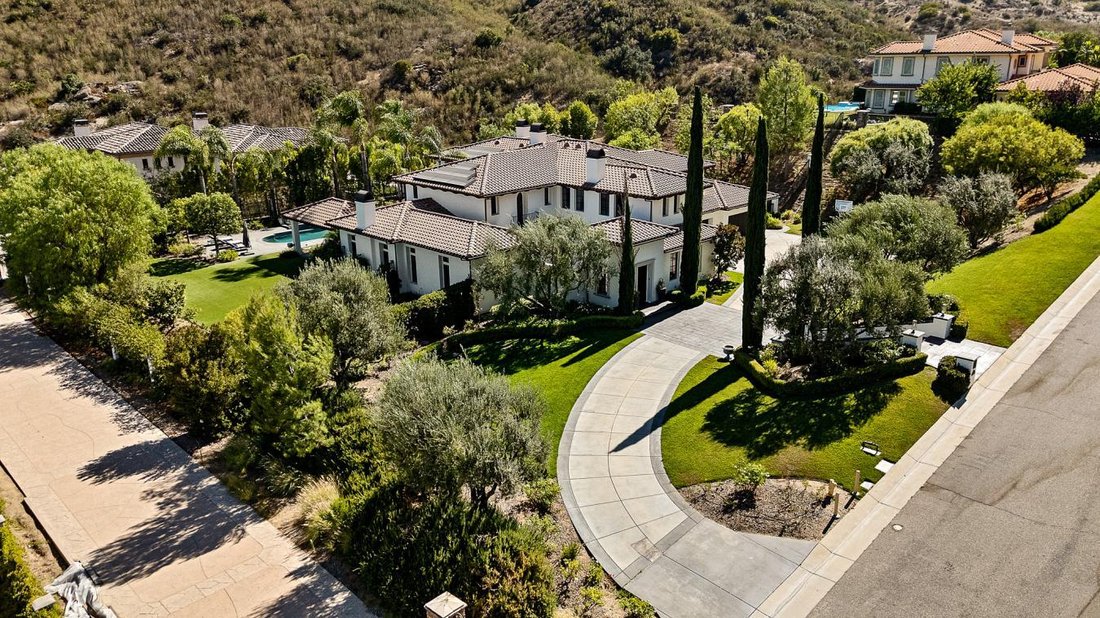 House in Agoura Hills, California, United States 1 - 18685352