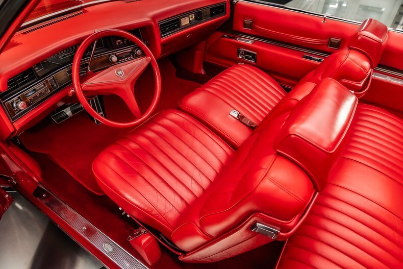 Cabriolet in Plymouth, United States 3 - 18684875