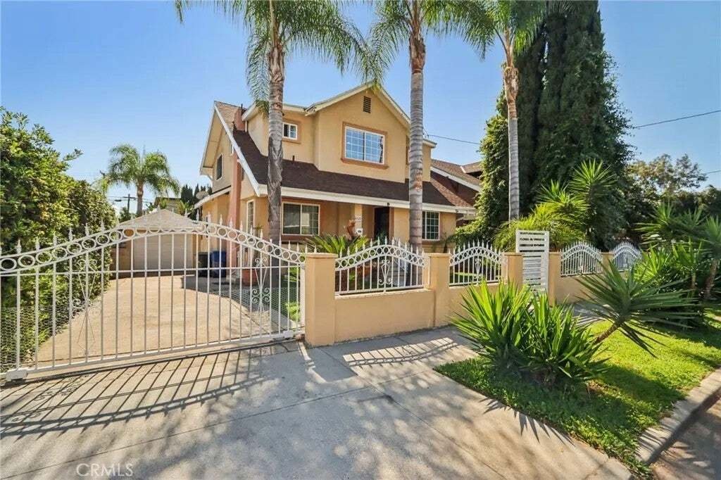 House in Los Angeles, California, United States 1 - 18685250
