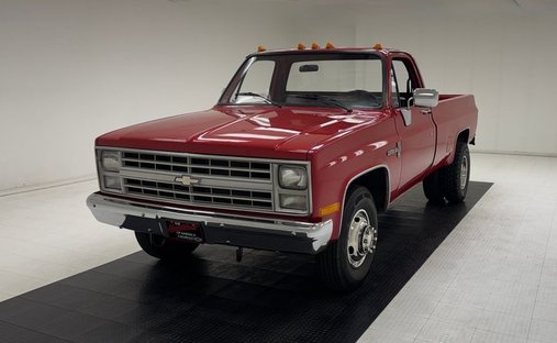 41 972 Miles/Rare Narrow Dually Body/350ci V8/Nicely Restored/4-Speed Manual in Morgantown, United States 1