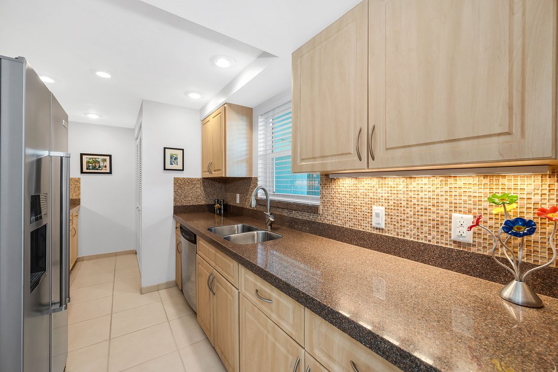 Condo in Marco Island, Florida, United States 5 - 18685386