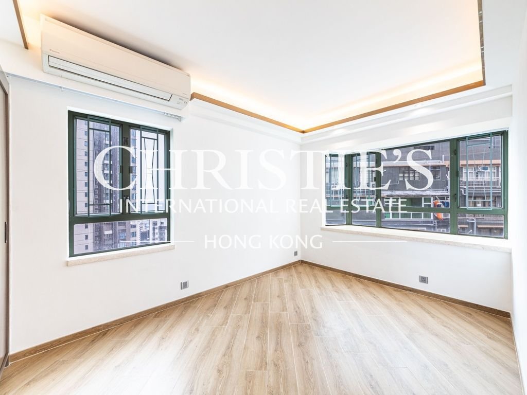 Apartment in Hong Kong, Hong Kong 5 - 18685915