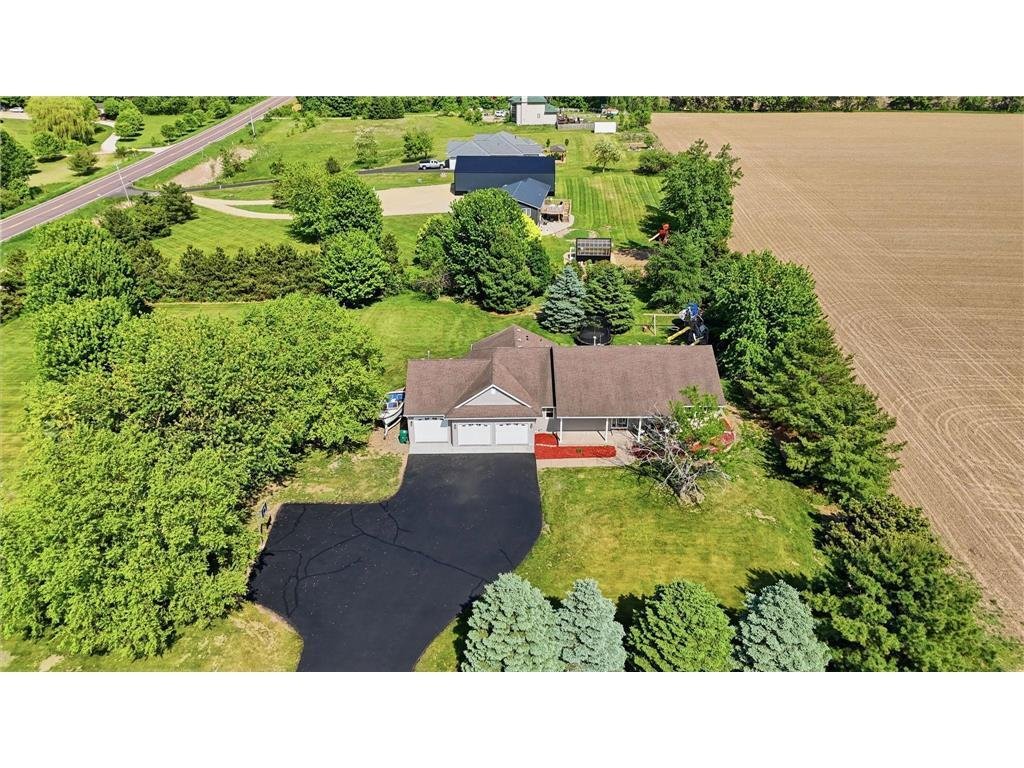 House in Roberts, Wisconsin, United States 5 - 18684772