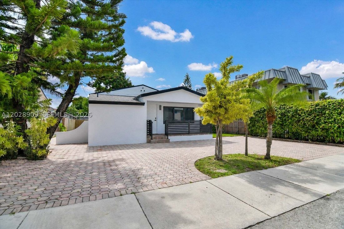 House in Miami, Florida, United States 5 - 18684768