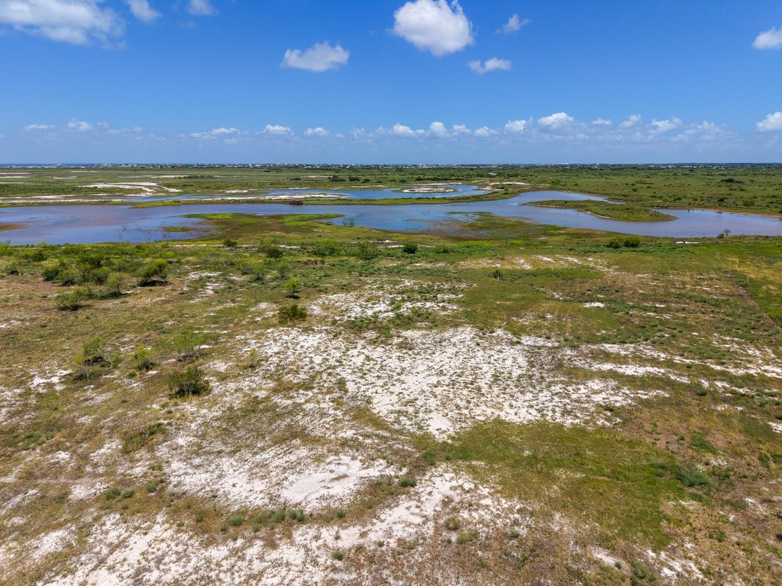 Land in Rockport, Texas, United States 1 - 18685390