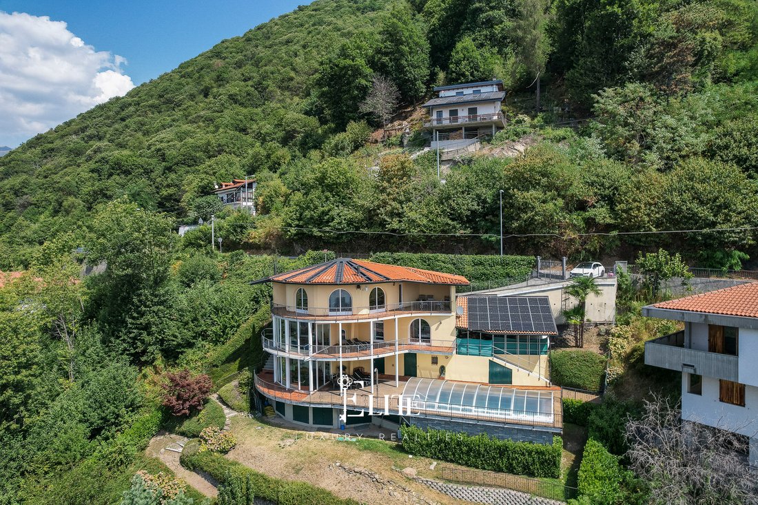 Villa in Bee, Piedmont, Piedmont, Italy 1 - 18685623