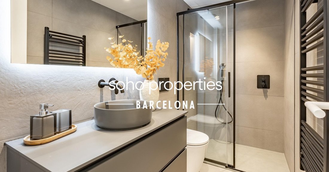 Apartment in Ciutat Vella, Barcelona, Spain 3 - 18685008