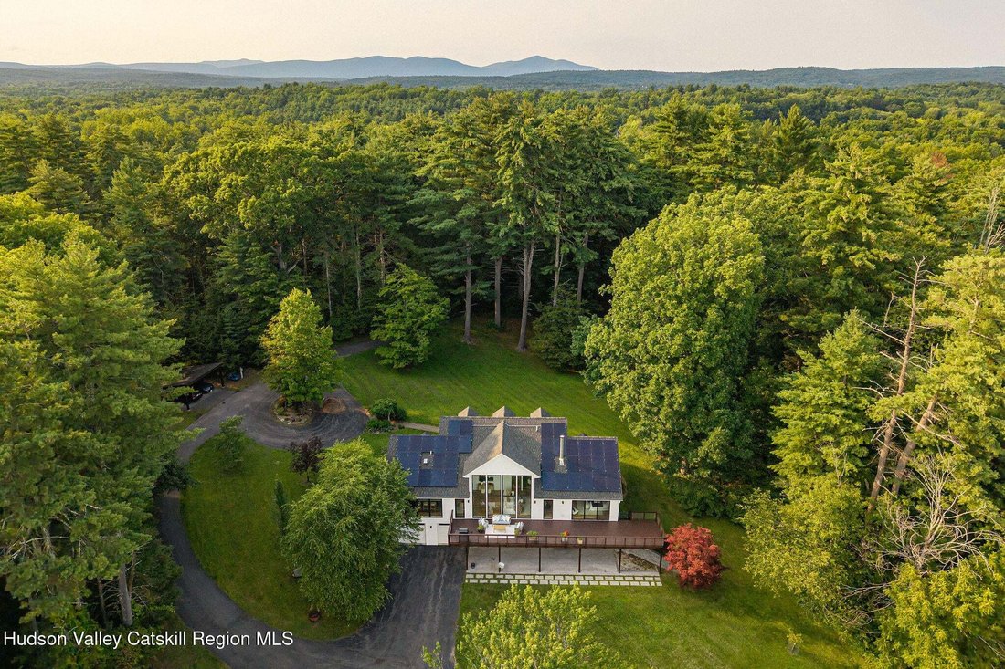 House in Accord, New York, United States 2 - 18684941