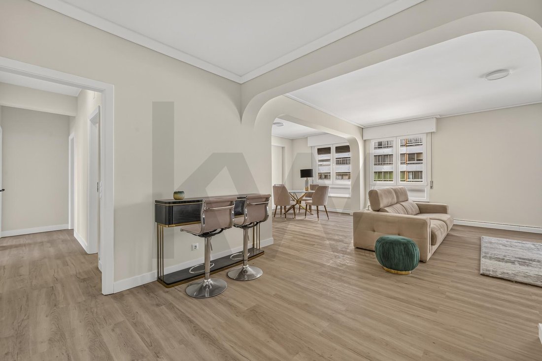 Apartment in Moscavide e Portela, Lisbon, Portugal 3 - 18685742