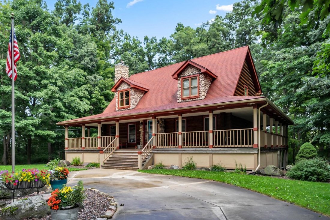 House in Tichigan, Wisconsin, United States 3 - 18684780