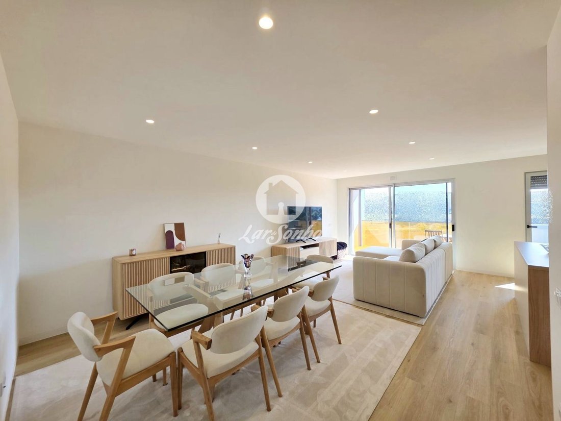Apartment in Povoa de Varzim, Beiriz e Argivai, Porto District, Portugal 5 - 18684756