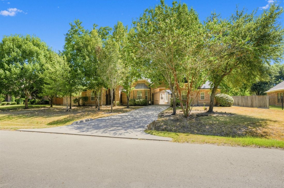 House in Conroe, Texas, United States 2 - 18685023