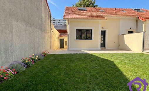 Casa en Centre Ville-Sarments, Châtillon, Francia 1