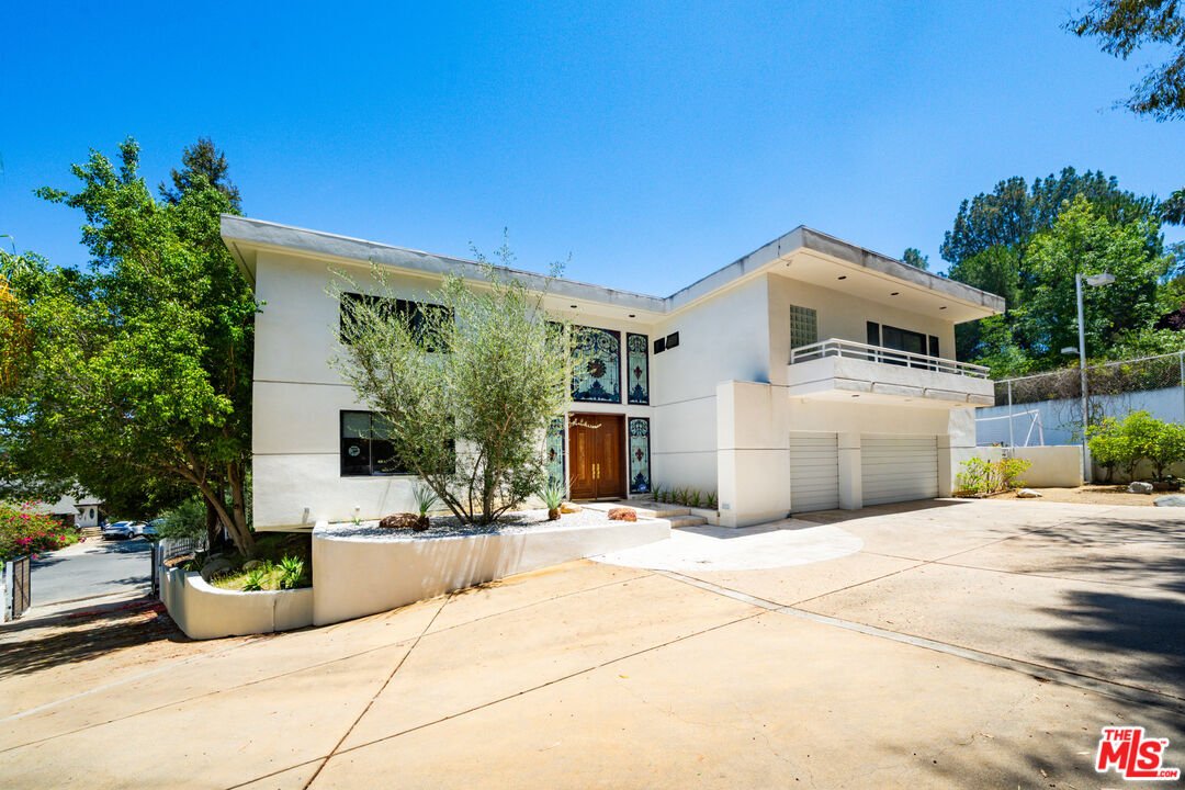 House in Los Angeles, California, United States 3 - 18685222
