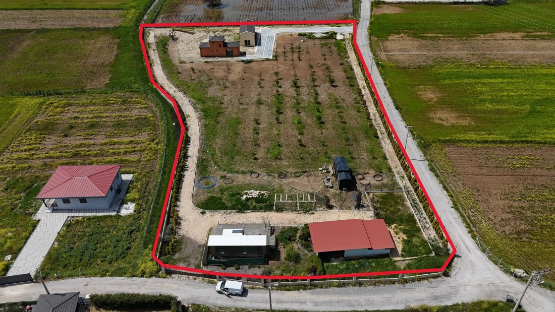 Land in İzmir, İzmir, Turkey 1 - 18685160