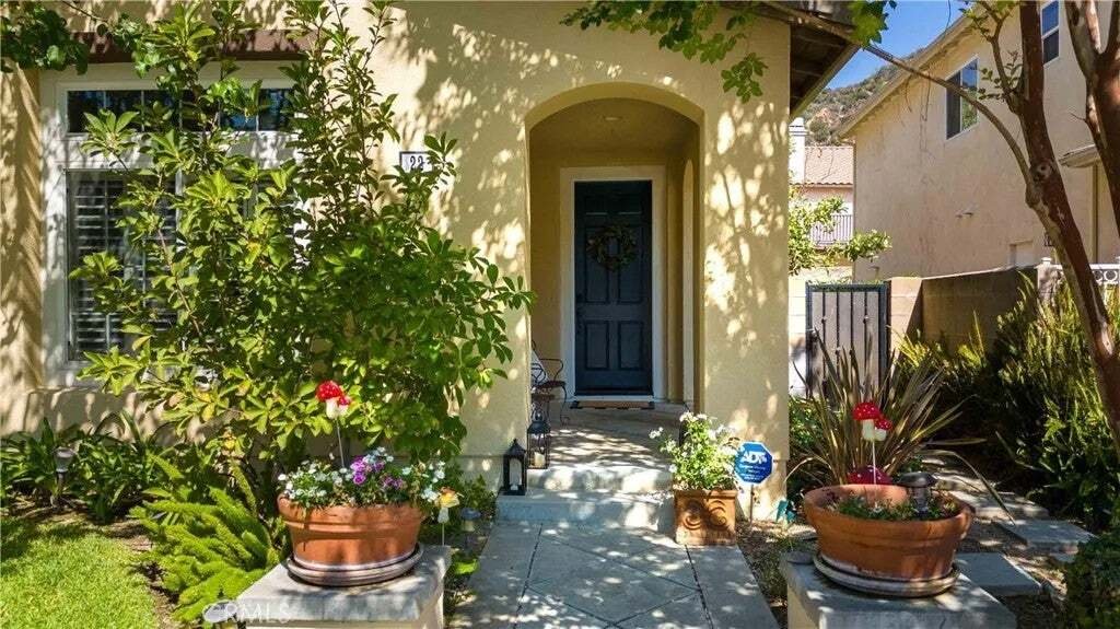 Casa a Azusa, California, Stati Uniti 4 - 18685304
