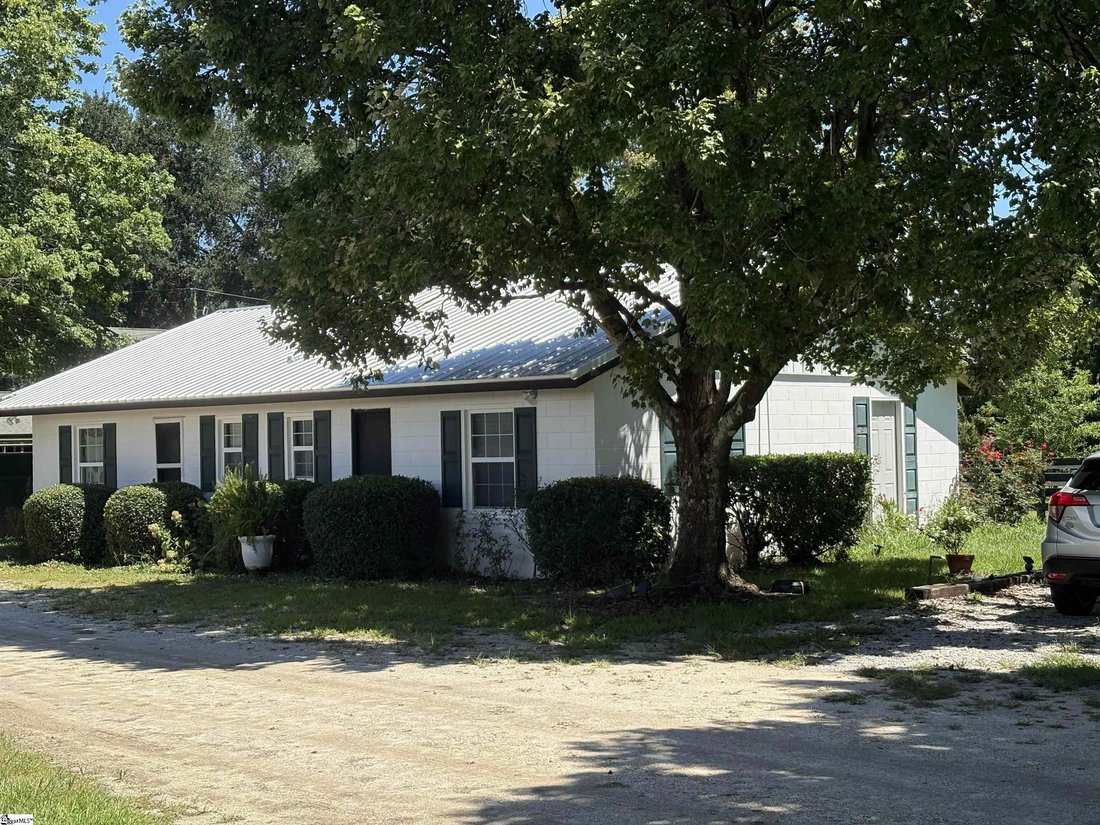 Aiken, South Carolina, United States 1 - 18684747
