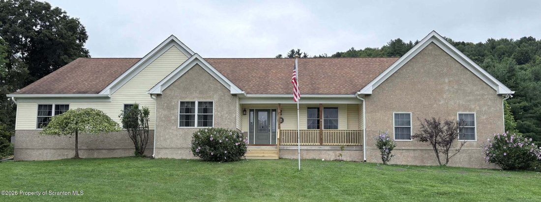 House in Susquehanna, Pennsylvania, United States 1 - 18685564