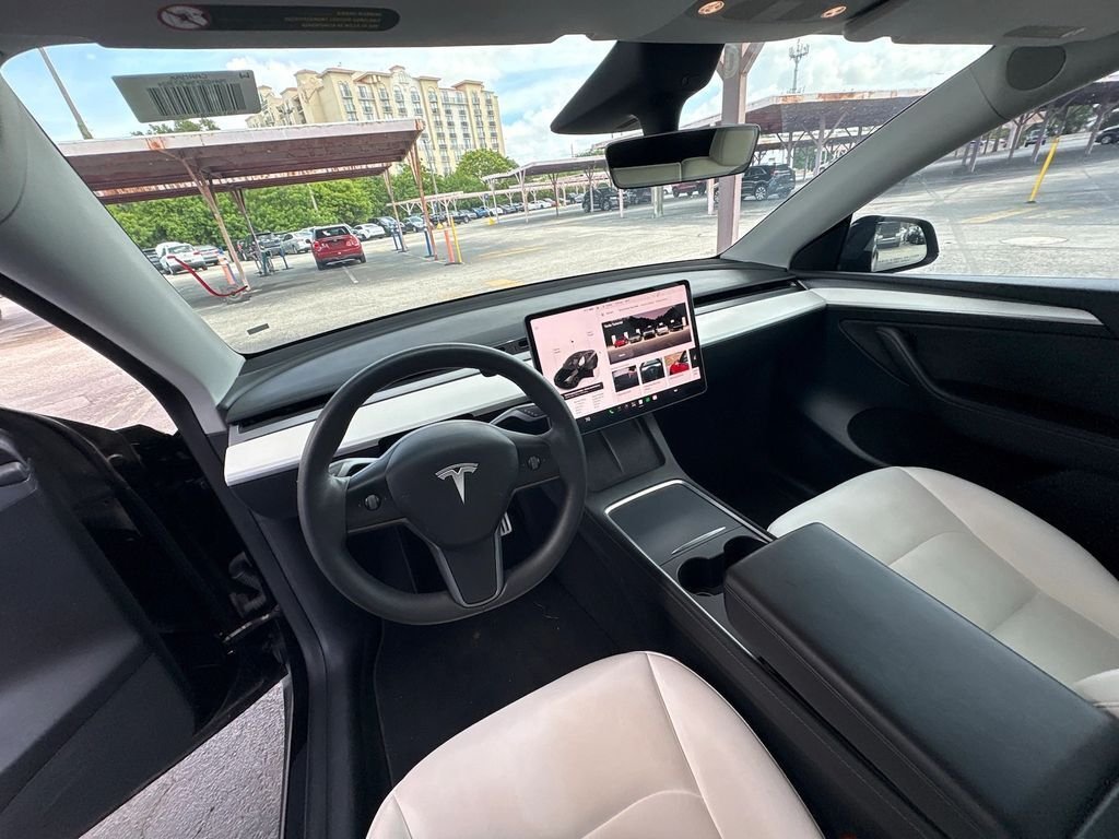 Suv in Lafayette, IN, United States 5 - 18685477