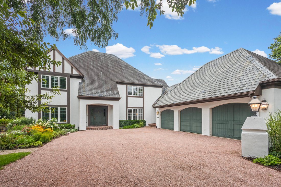 House in Burr Ridge, Illinois, United States 1 - 18360024