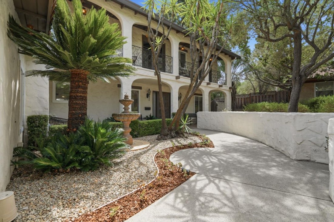 House in Los Gatos, California, United States 2 - 18685699