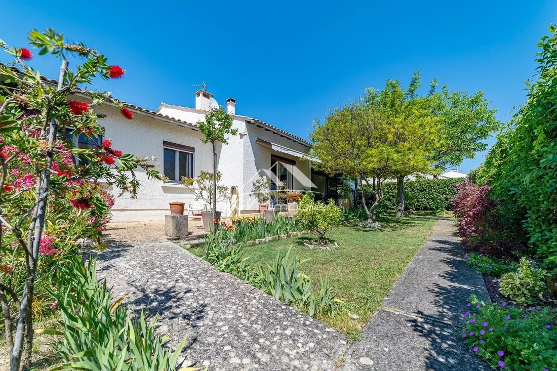 House in Uzès, Occitania, France 1 - 18685504