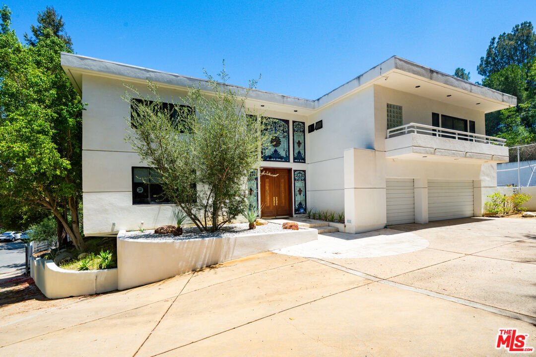 House in Los Angeles, California, United States 1 - 18685222