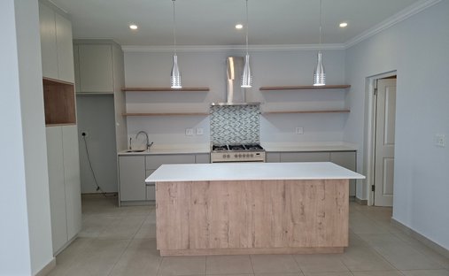 House in Bishopscourt, Cape Town, South Africa 1