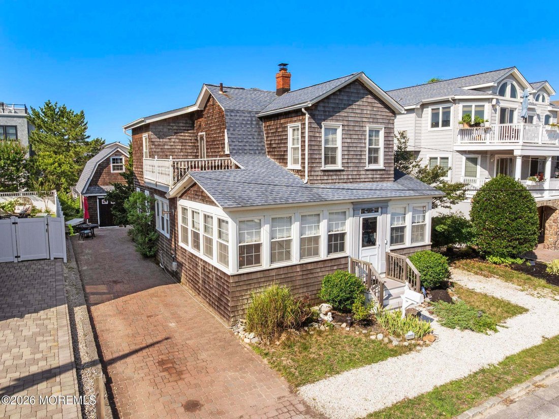 House in Ship Bottom, New Jersey, United States 2 - 18684838