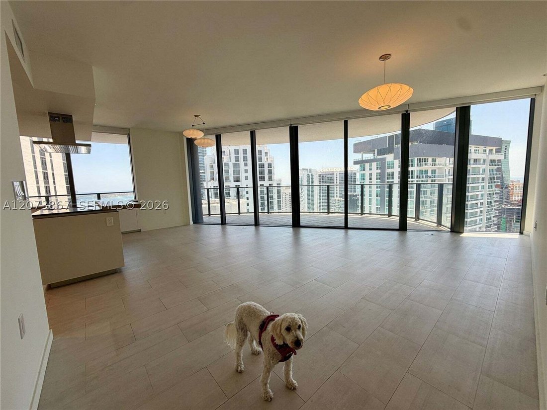 Condo in Miami, Florida, United States 1 - 18684762
