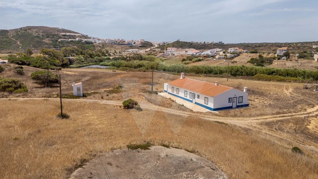 Villa in Bordeira, Algarve, Portugal 4 - 18685058