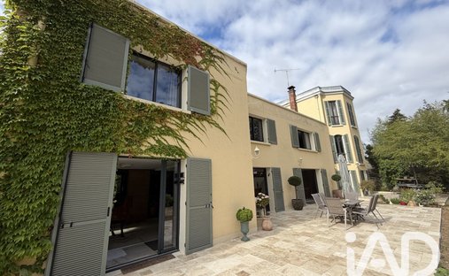 House in Seine-Port, Ile-de-France, France 1