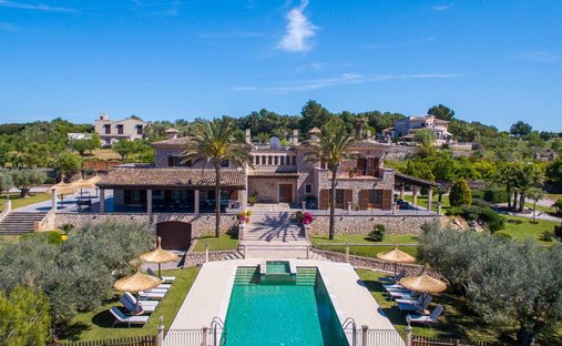 Villa in Petra, Balearic Islands, Spain 1