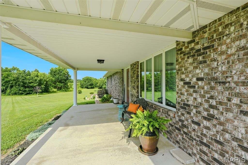 House in Huntsville, Missouri, United States 4 - 18684864