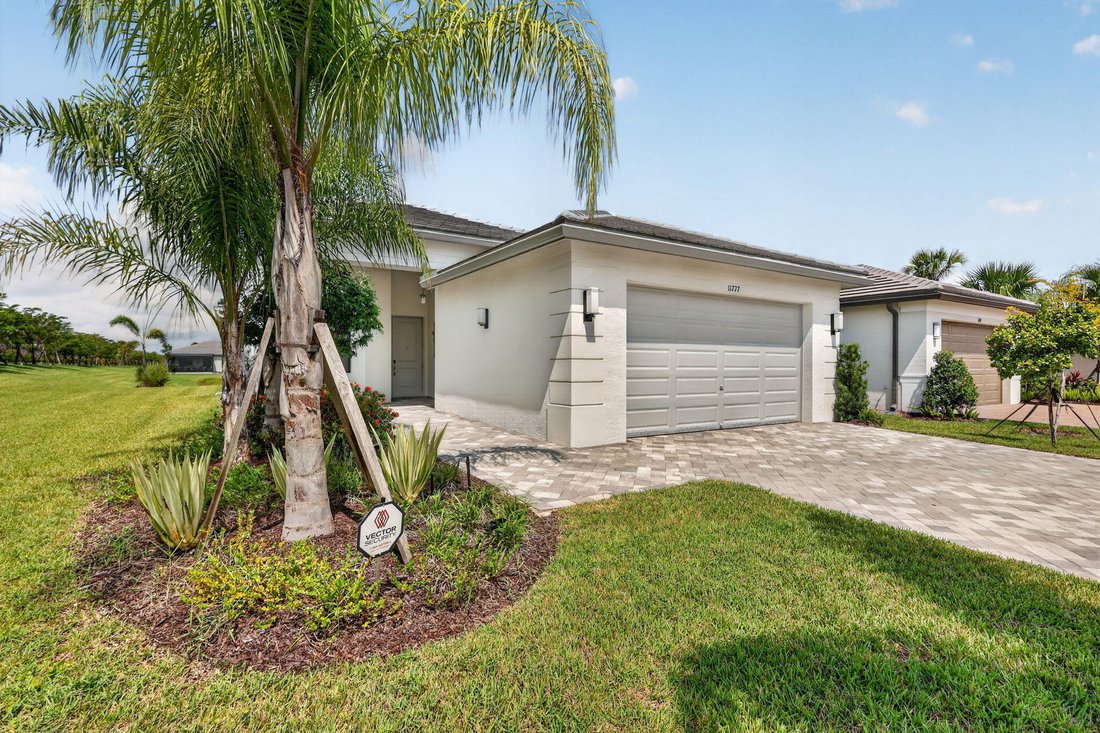 House in Port St. Lucie, Florida, United States 3 - 18684807