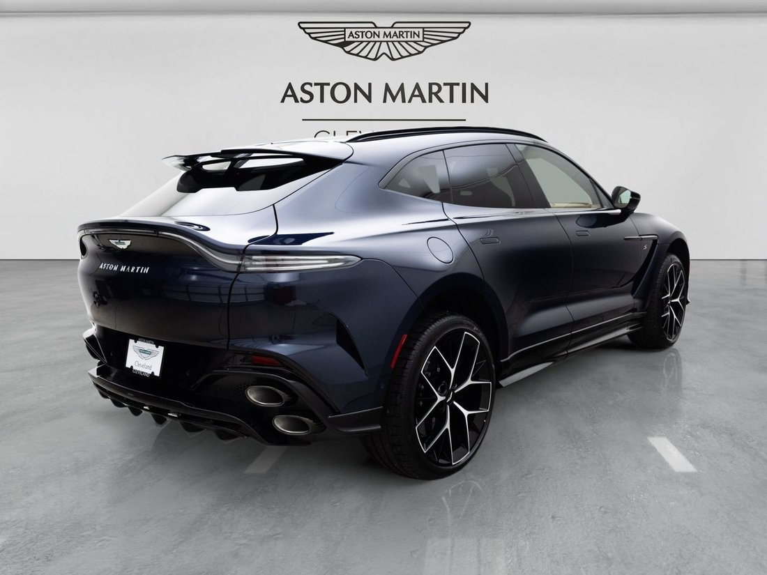 Suv in North Olmsted, OH, United States 2 - 18679259