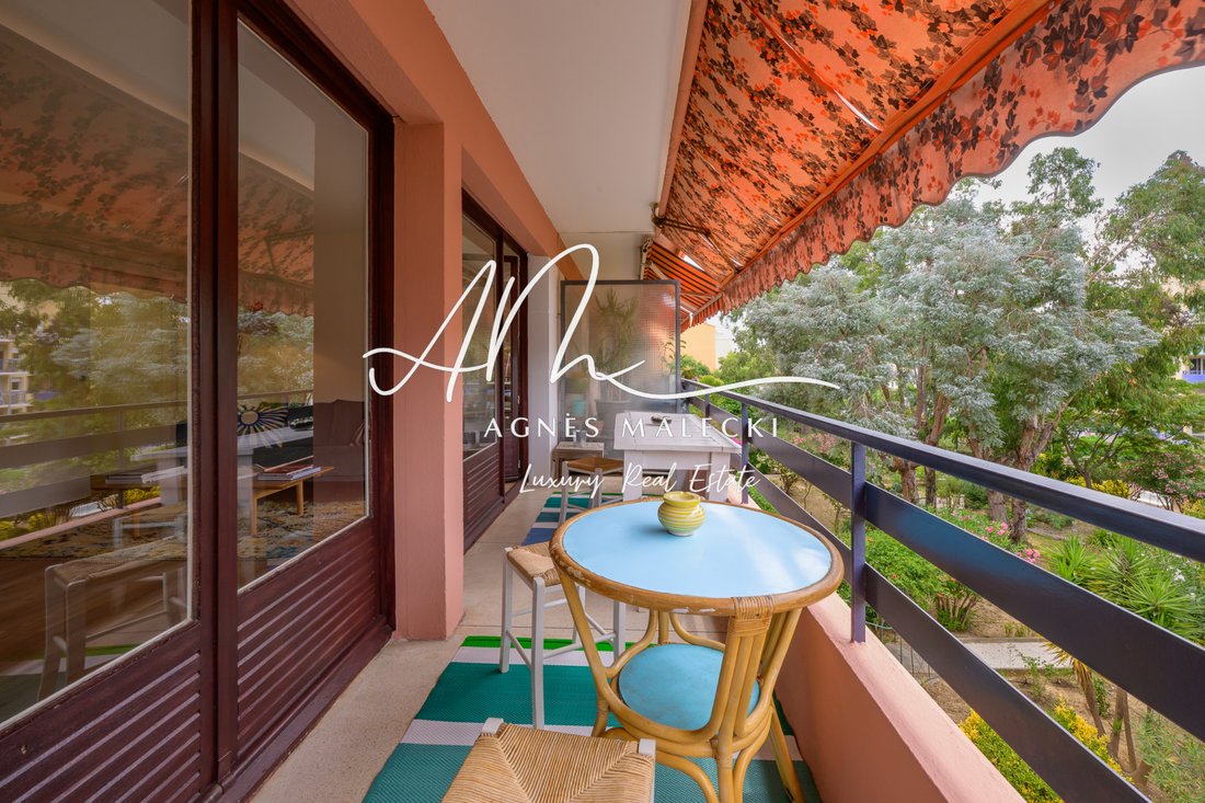 Apartment in Nord, Cavalaire-sur-Mer, France 2 - 18685070