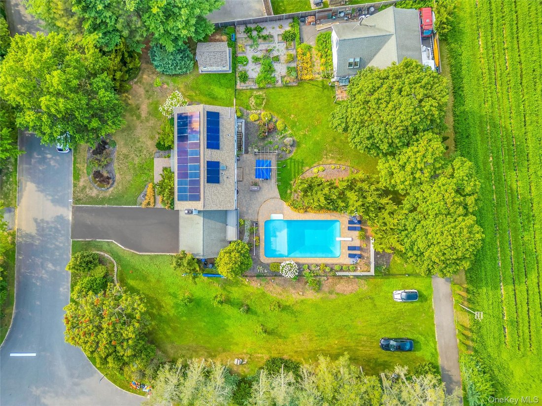 House in Jamesport, New York, United States 3 - 18685647