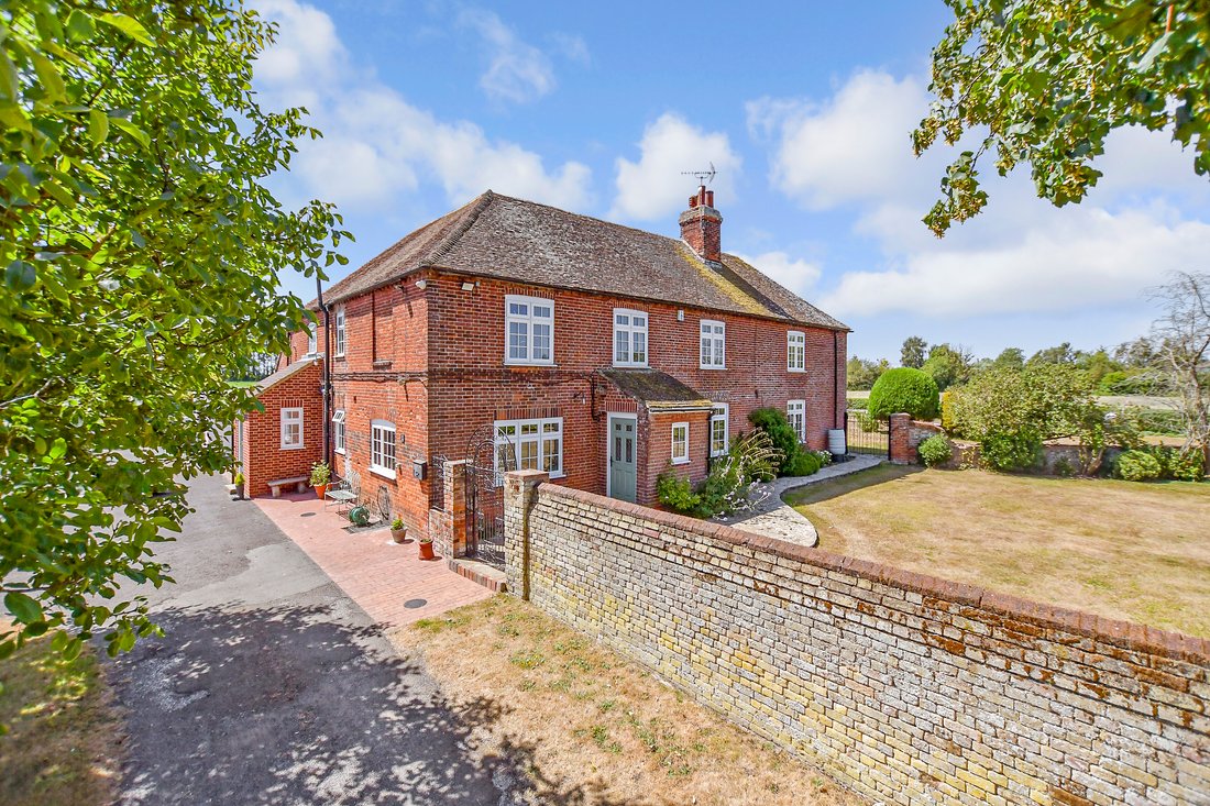 House in Wickhambreaux, England 2 - 18684982