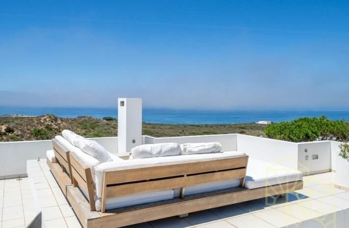 Villa in Aljezur, Algarve, Portugal 1 - 18665869