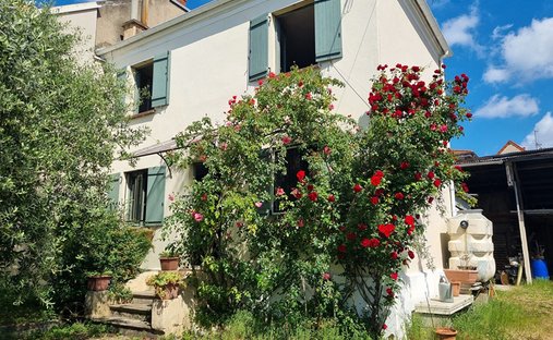 Casa en Fontenay-sous-Bois, Isla de Francia, Francia 1