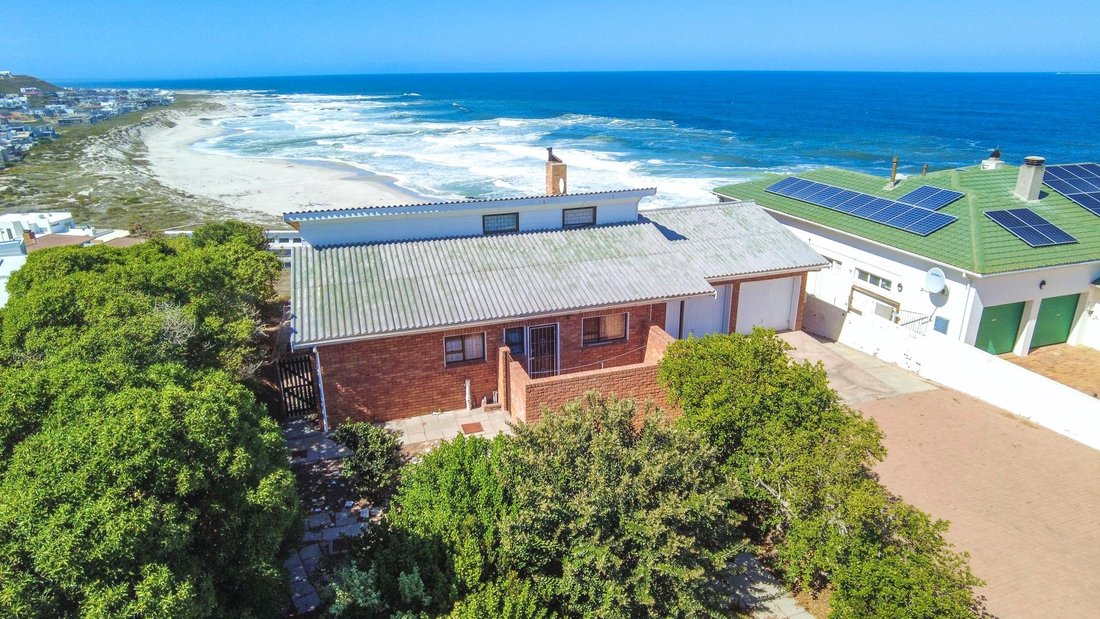 House in Yzerfontein, Western Cape, South Africa 1 - 18684917