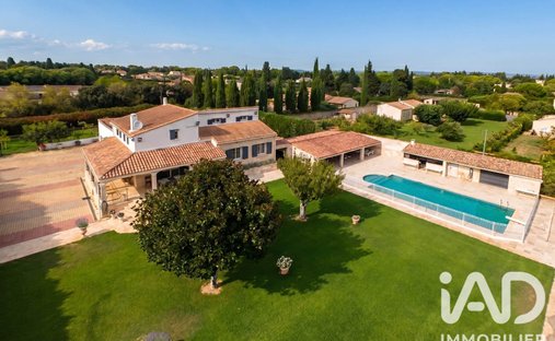 Casa a Arles, Provenza-Alpi-Costa Azzurra, Francia 1