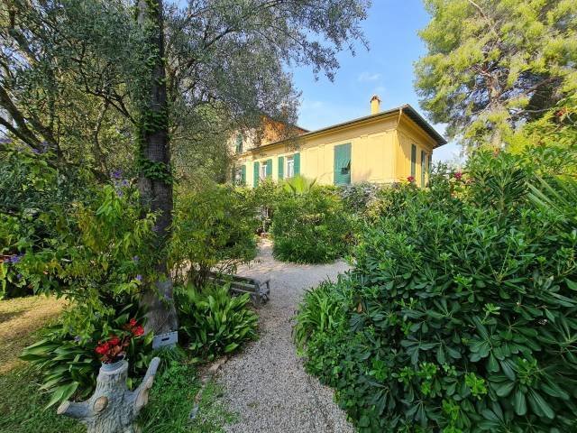 Casa en Cabbe-Saint Roman, Roquebrune-Cap-Martin, Francia 1 - 15503669