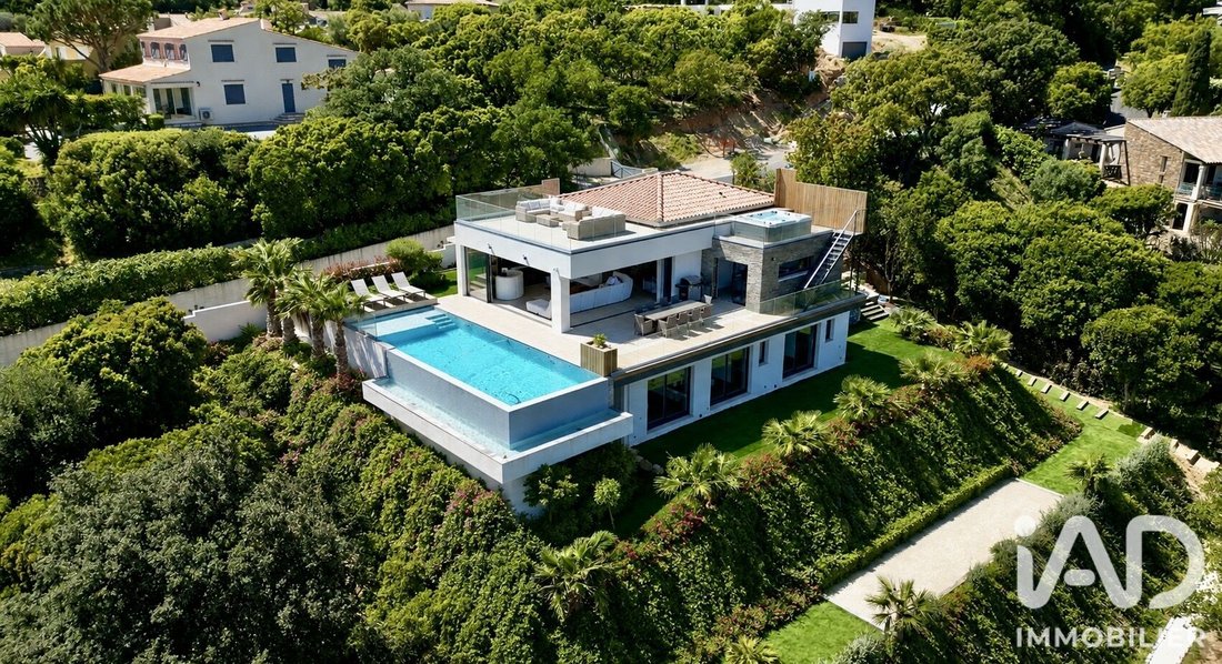 House in Nord, Cavalaire-sur-Mer, France 1 - 18686924