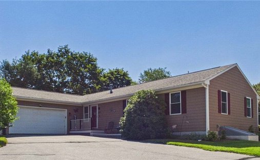 House in Seekonk, Massachusetts, United States 1