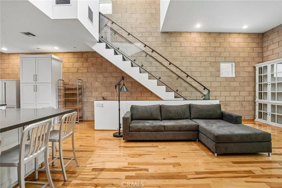House in Los Angeles, California, United States 4 - 18685533
