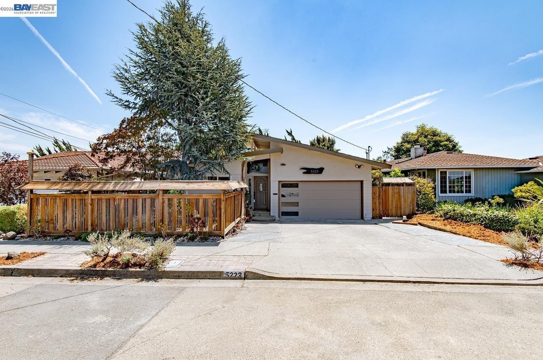 Casa a Castro Valley, California, Stati Uniti 2 - 18684726