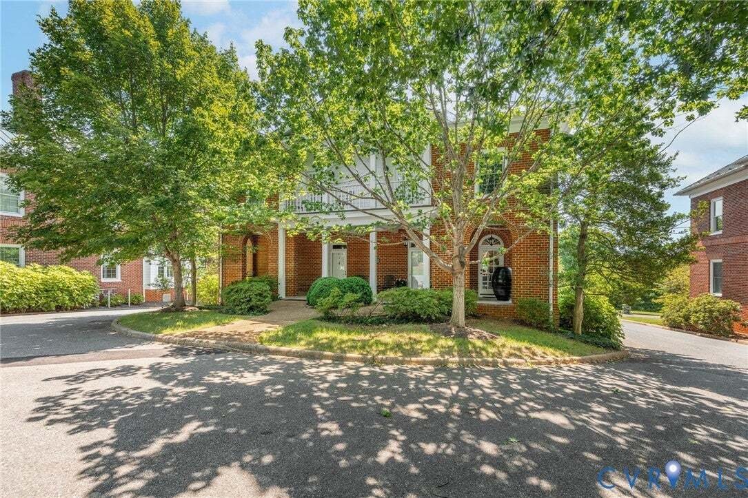 Condo in Charlottesville, Virginia, United States 2 - 18685549